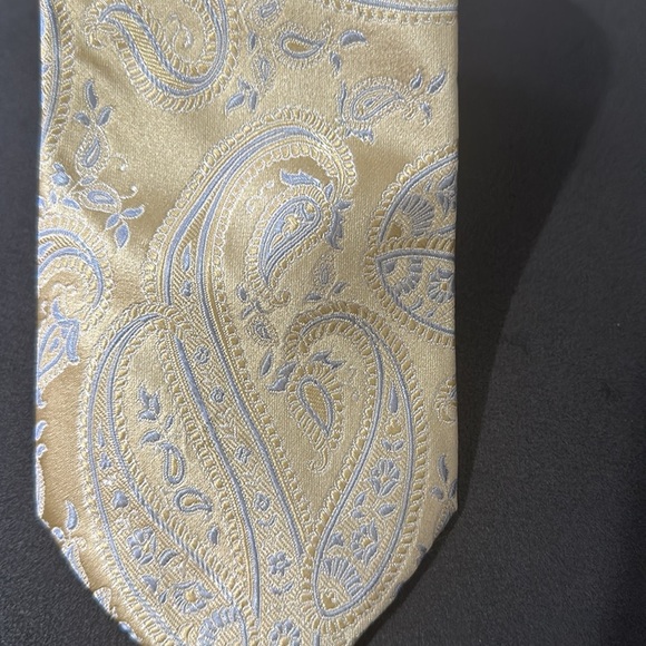 Michael Kors tie - Picture 2 of 5